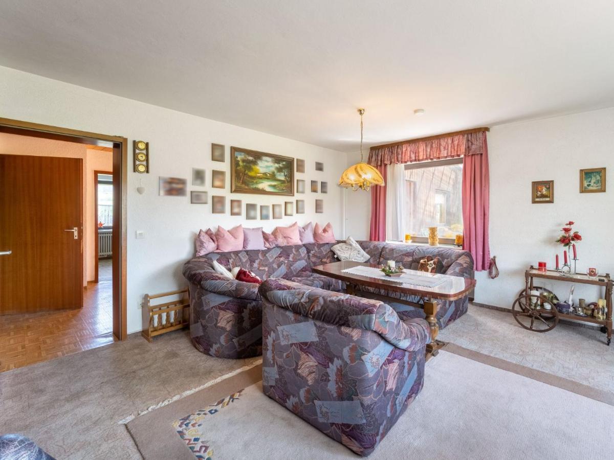 Quaint Holiday Home In Bad K Tzting With Garden Terrace باد كوتستينغ المظهر الخارجي الصورة