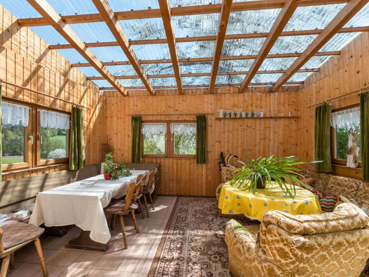 Quaint Holiday Home In Bad K Tzting With Garden Terrace باد كوتستينغ المظهر الخارجي الصورة