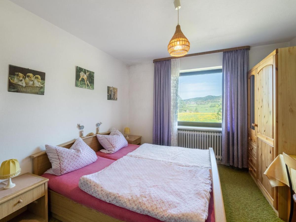 Quaint Holiday Home In Bad K Tzting With Garden Terrace باد كوتستينغ المظهر الخارجي الصورة
