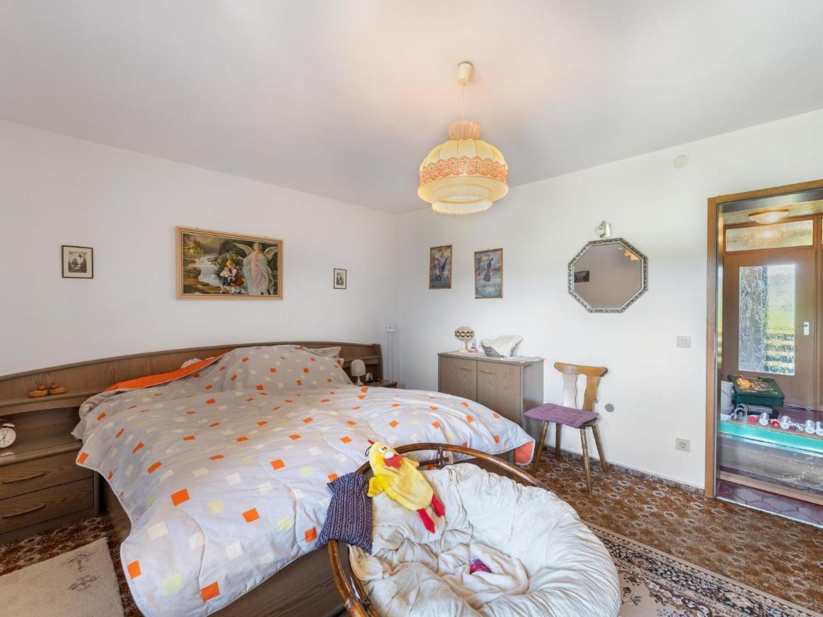 Quaint Holiday Home In Bad K Tzting With Garden Terrace باد كوتستينغ المظهر الخارجي الصورة