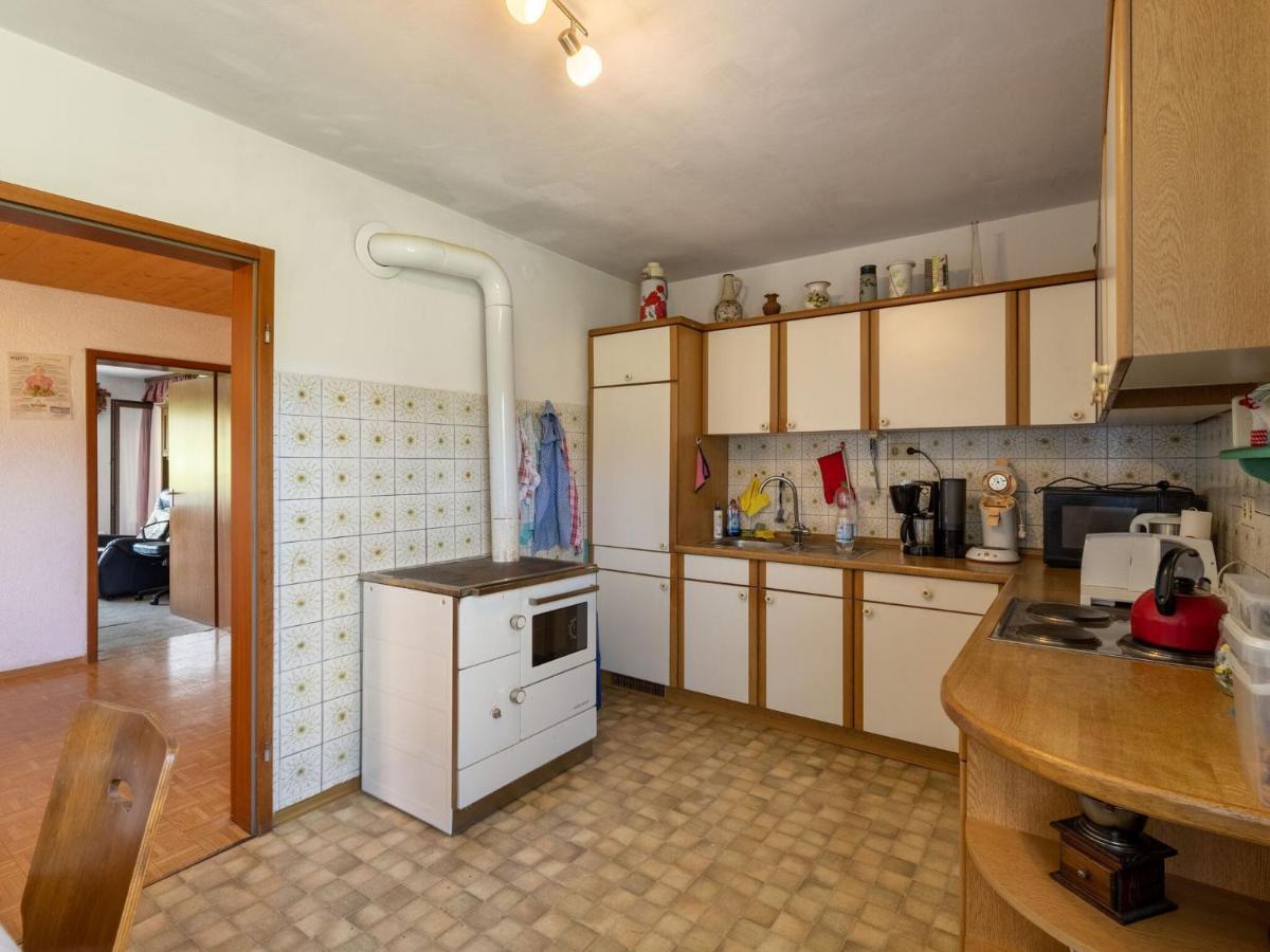 Quaint Holiday Home In Bad K Tzting With Garden Terrace باد كوتستينغ المظهر الخارجي الصورة