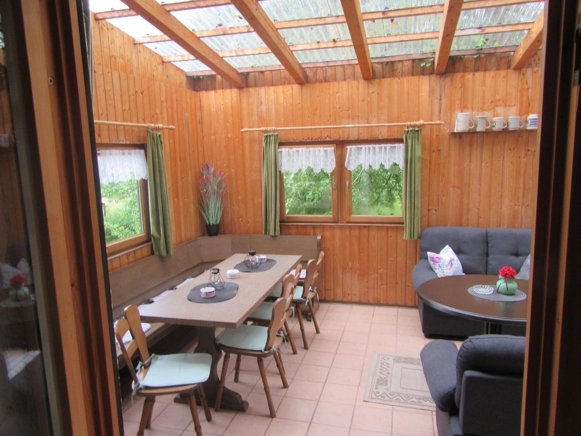 Quaint Holiday Home In Bad K Tzting With Garden Terrace باد كوتستينغ المظهر الخارجي الصورة